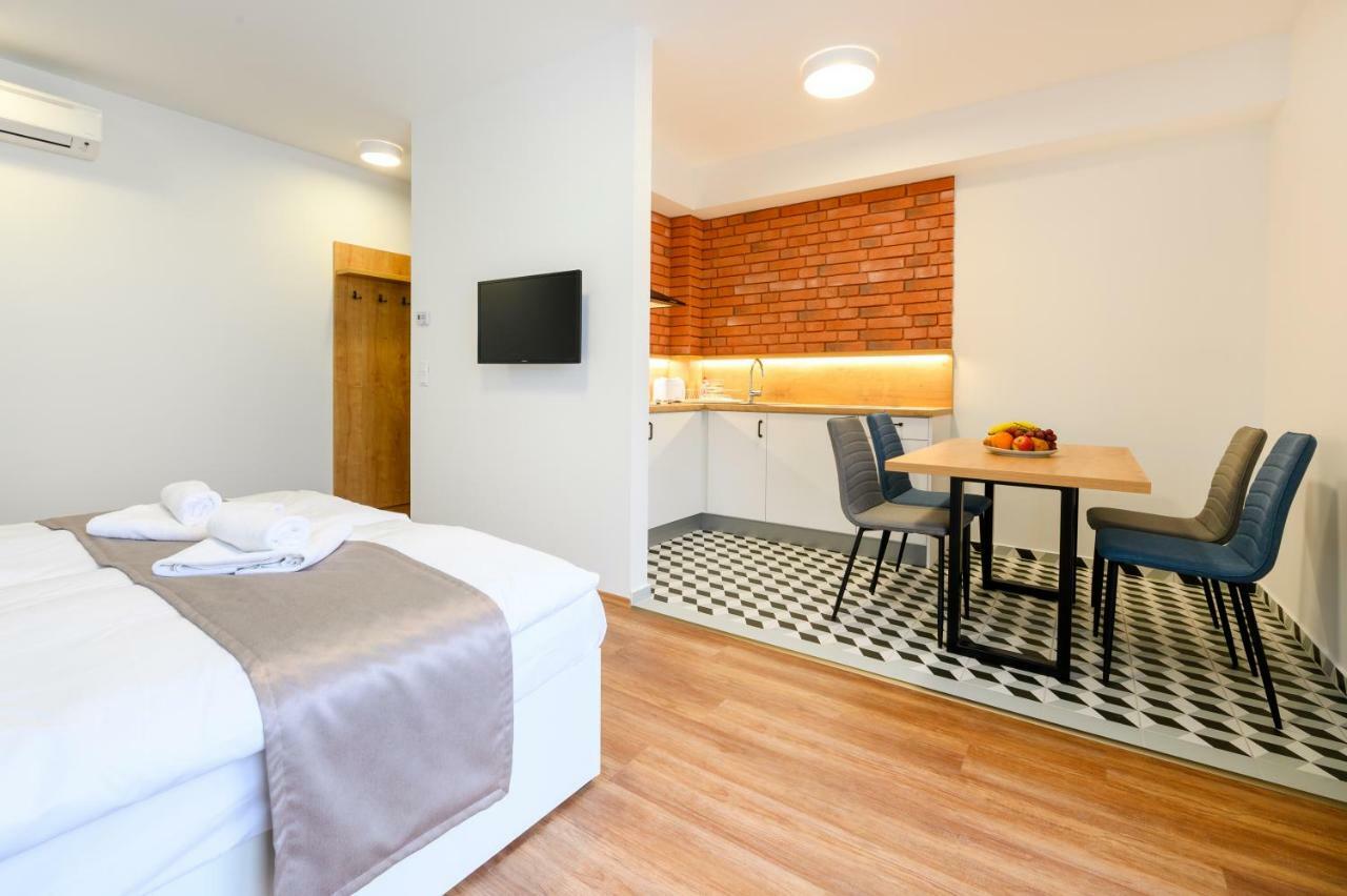 Berill Suites Sárvár Exteriér fotografie